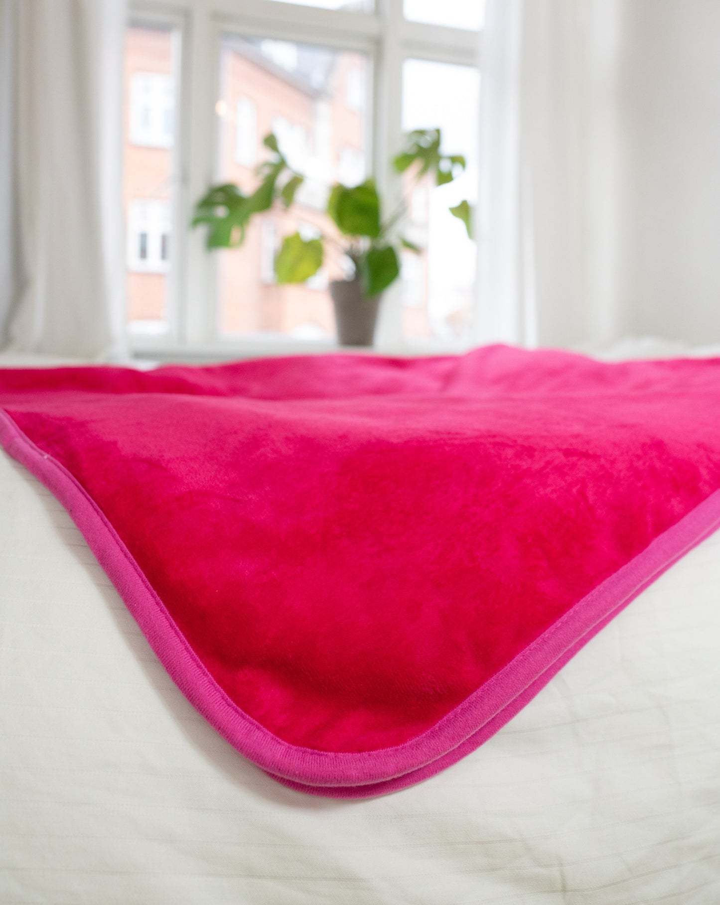 Waterproof Goddess Blanket™ - Hot Pink