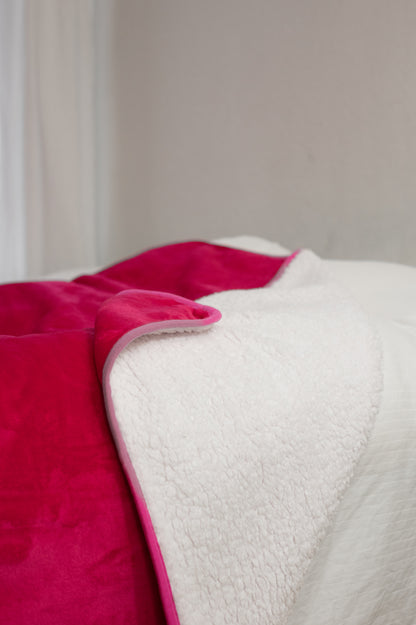 Waterproof Goddess Blanket™ - Hot Pink